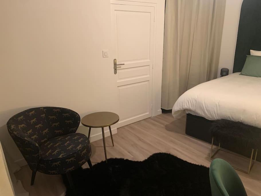 Appartement Veloute 第戎 外观 照片