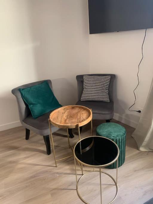 Appartement Veloute 第戎 外观 照片